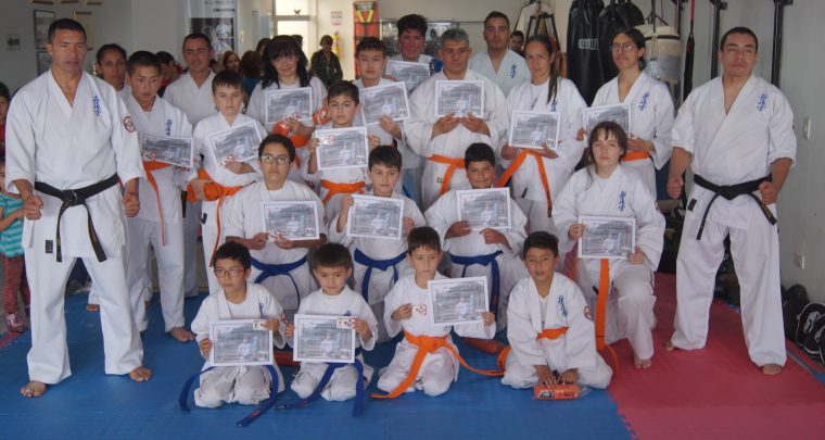 Examen para cambio de grado karate Kyokushin